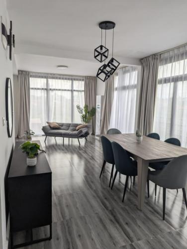 Krysta Light Guest House in Крібі