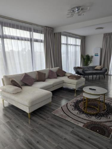 Krysta Light Guest House in Крібі