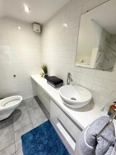 Modern Duplex apartment City Centre Manchester, Manchester (photo 10)