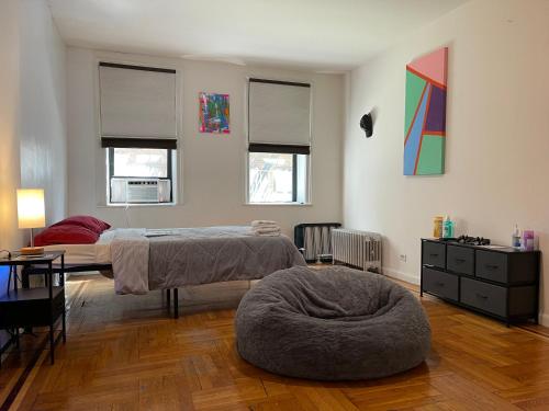 2-Bedroom Apartment in the Bronx and Pet Friendly