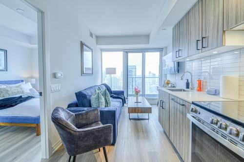 RivetStays - The Jarvis near St. Lawrence Piac