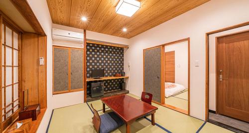Hakoneyumoto Yamatokan 箱根湯本 温泉旅館 大和館