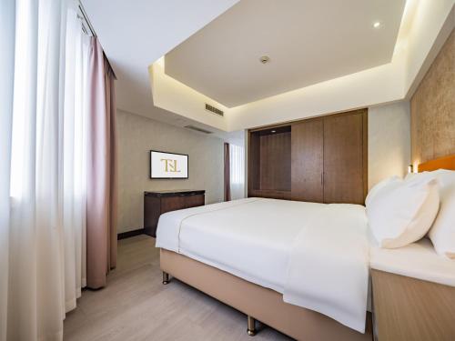 Taitong Hotel – Chengdu, IL