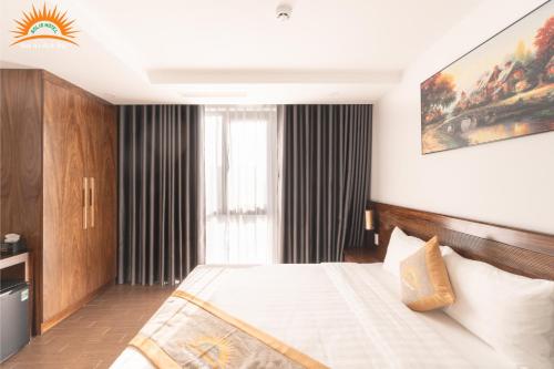 Deluxe Double Room image 10