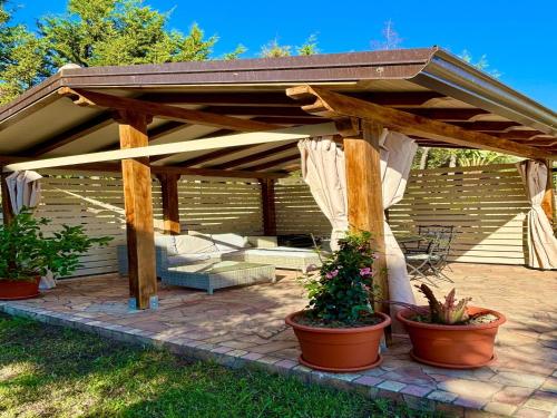 ระเบียง/ชานเรือน, Holiday Home in Sicily with Private Pool in ฟรานกาวิลลา ซิชิลิอา