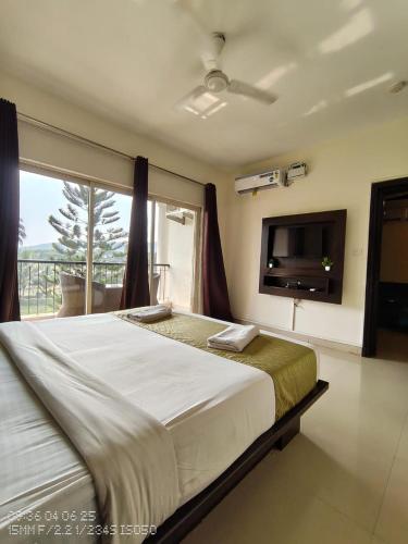 One-Bedroom Suite image 1