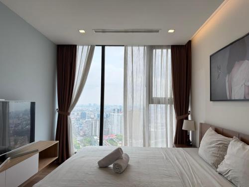 Three-Bedroom Apartment image 1