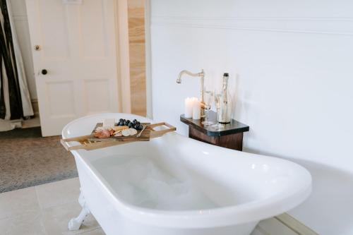 แอ็บบี บูติก โฮเทล (Abbey Boutique Hotel) in วอริคค์