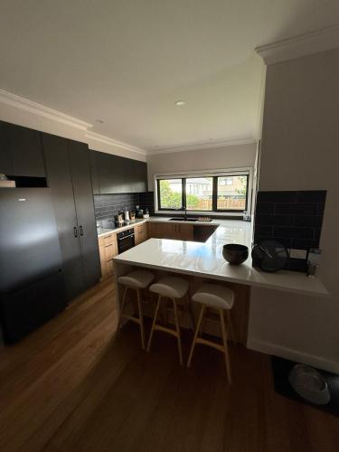 Clinker Lux in Balwyn North 4br Balwyn HS zone in Balwyn North