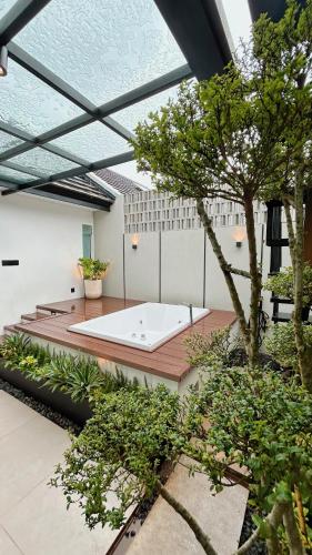 Naomi Nala Villa Bandung in Padalarang