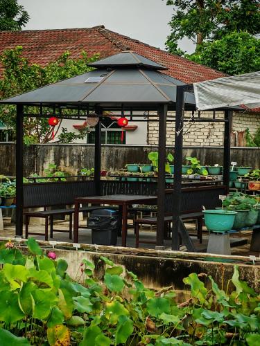 deLotus Villa in Simpang
