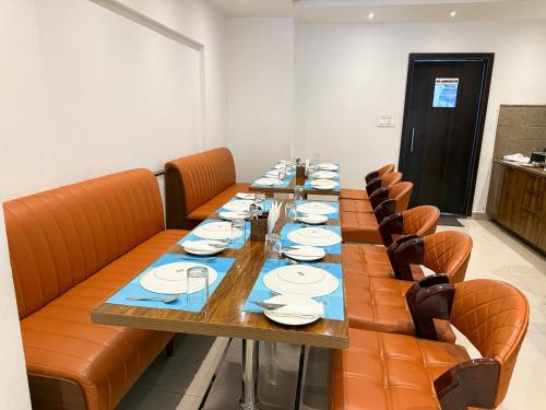 Ravintola, Hotel Landridge - HITECH City Hyderabad in Hyderabad