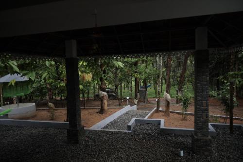 Skats, Rainy Woods Inn in Inchathotty