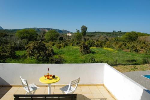 Balcony/terrace, Platanos Stone House I With Shared Pool in Armeni