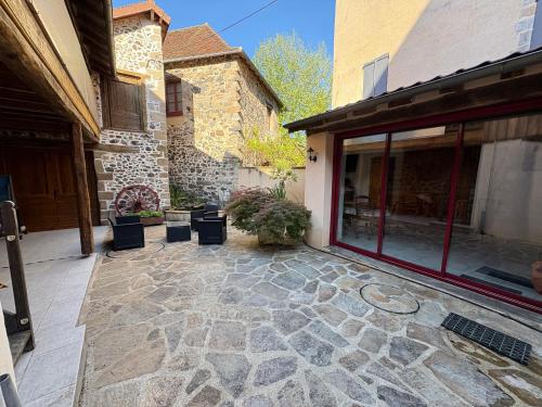 Petite maison avec cour fermée gîte à louer Gîte du Mamegout