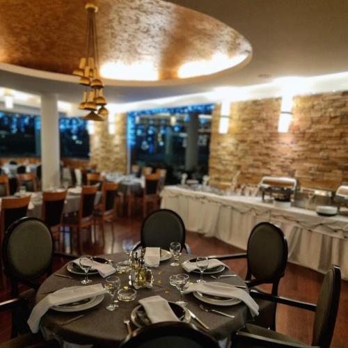 Hotel Paviljon - image 11