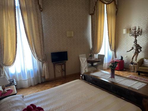Dimora Al Doge Beato Canal View - image 4