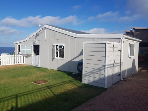 Jardín, Vleesbaai family beach house in Boggomsbaai