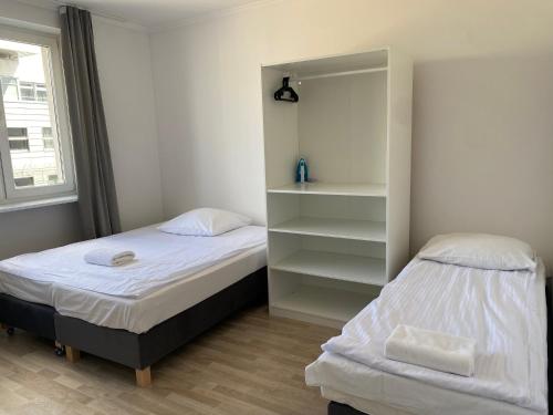 Sleepy3city Apartments 10 Lutego 23
