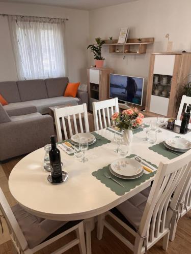 Lavanda Apartment in Vrbanj