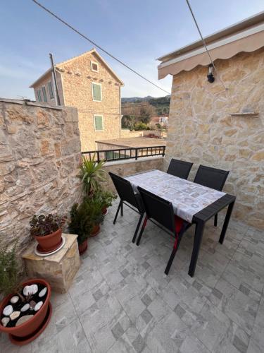 Lavanda Apartment in Vrbanj