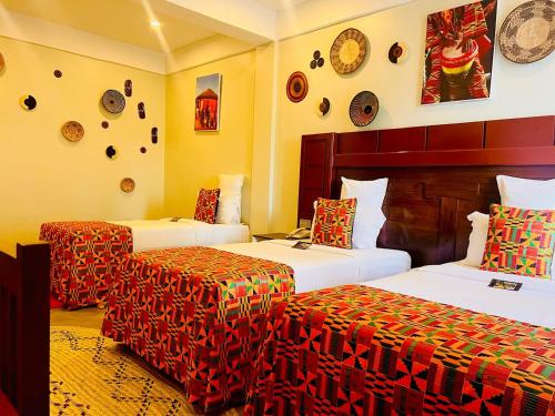 Deluxe Room image 7
