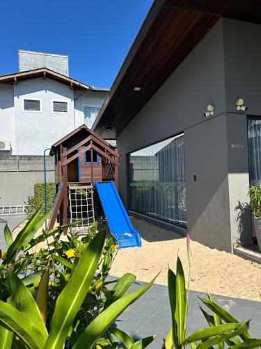 Condômino club com piscinas próximo da praia (Condomino club com piscinas proximo da praia) in ริโอ ตาวาเรส