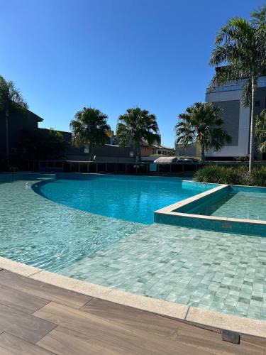 Condômino club com piscinas próximo da praia (Condomino club com piscinas proximo da praia) in ริโอ ตาวาเรส