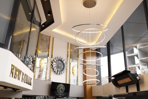 New Konak Hotel near สนามบินวานเฟริตเมเลน