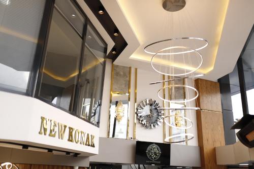 New Konak Hotel near สนามบินวานเฟริตเมเลน