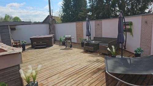 Superior One-Bedroom Apartment