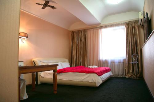 Qazybek Hotel