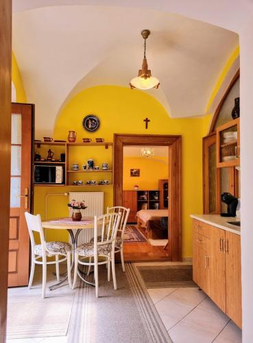 Historical house in the center Levoca with parking in Levoca