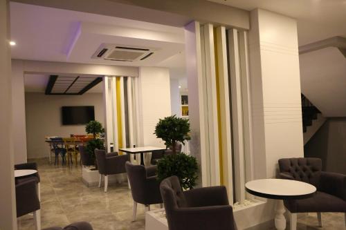 Let’stay Hotel - image 10