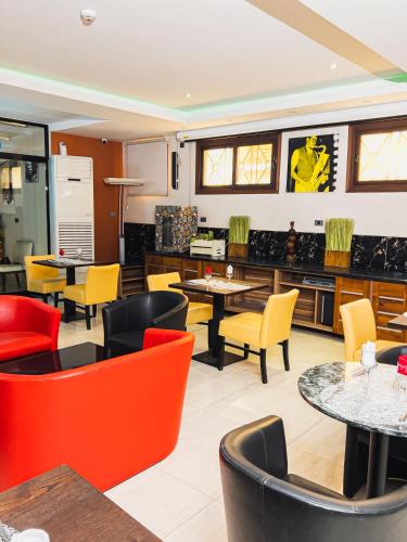 Restaurant, Hotel VDN by Good Rade in Liberte