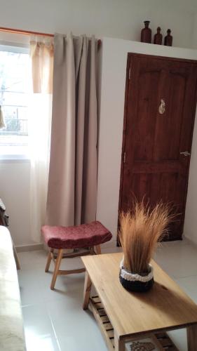 One-Bedroom Apartment image 3