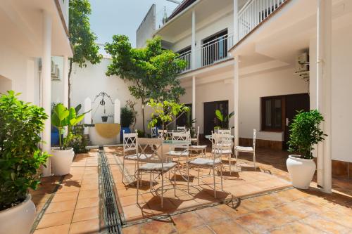 Létesítmények, Hotel Boutique Puerta del Rincon near Viana Palota