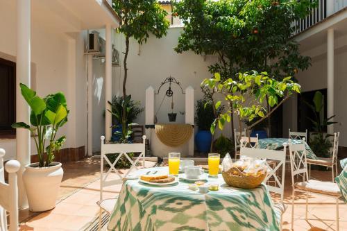 Ételek és italok, Hotel Boutique Puerta del Rincon near Viana Palota