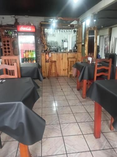 餐廳, Asenjo Paola in 普達韋爾