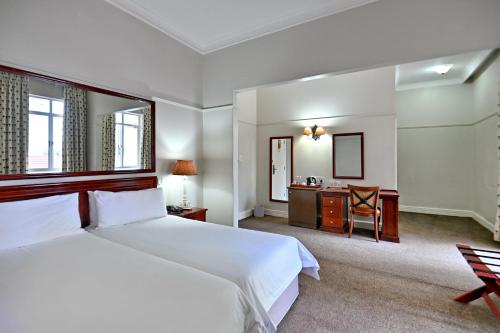 The Balmoral - Halaal - image 3