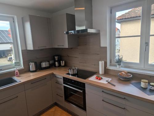 virtuve, Schwarzer Adler - Ferienwohnung Storchennest in Ipsheim