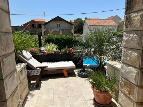Peldbaseins, DUBROVNIK - IVANICA: “SUNNYHILLS APARTMENTS” WITH POOL in Ivanica