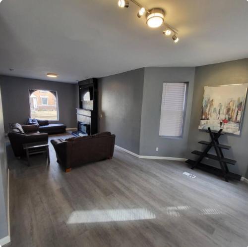 Maple Manor 1 near Missouri History Museum