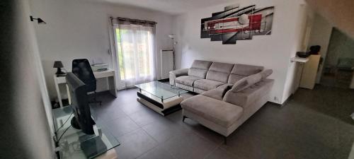Villa 100m2 – khách sạn tại La Polynesie