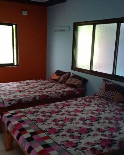 The Beach Home stay in Guhagar