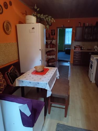 Hagyomàny örző egyesület (Hagyomany orzo egyesulet) in Pacsér