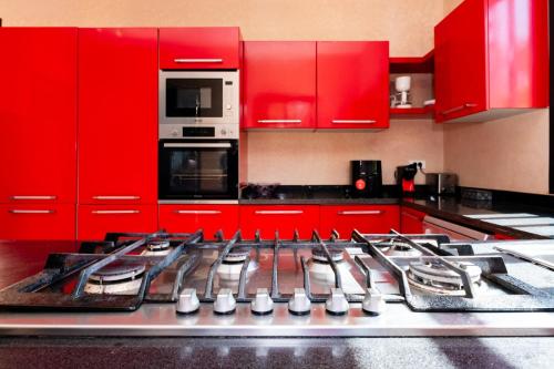 Villa les Palmiers - Tap to explore photos