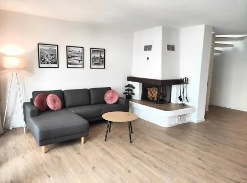 Top duplex Apartment Zurich-Limmattal in Killwangen, Schweiz