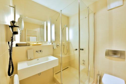 Best Western Premier Hotel Victoria - image 10