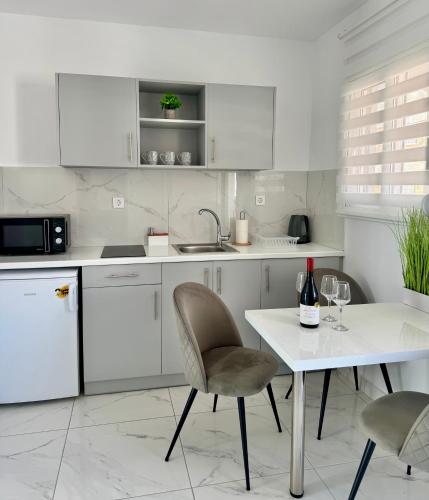 Zen Apartments 2